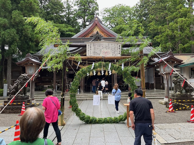 白山比咩神社の茅の輪くぐり